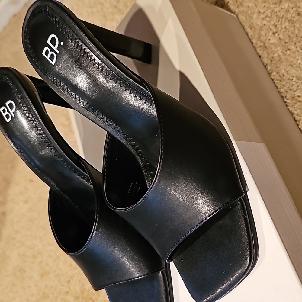 BP sandals - Picture 6 of 10